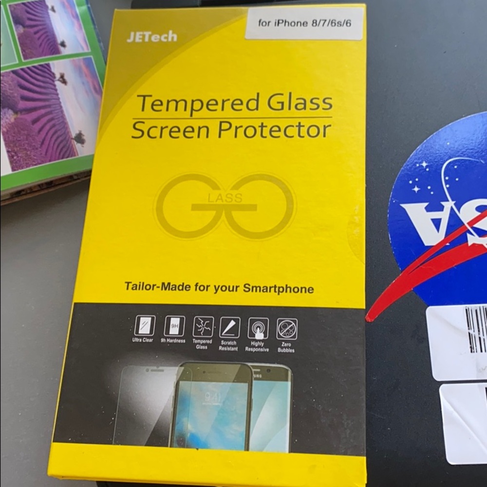 iPhone 7/8 SE glass screen protector